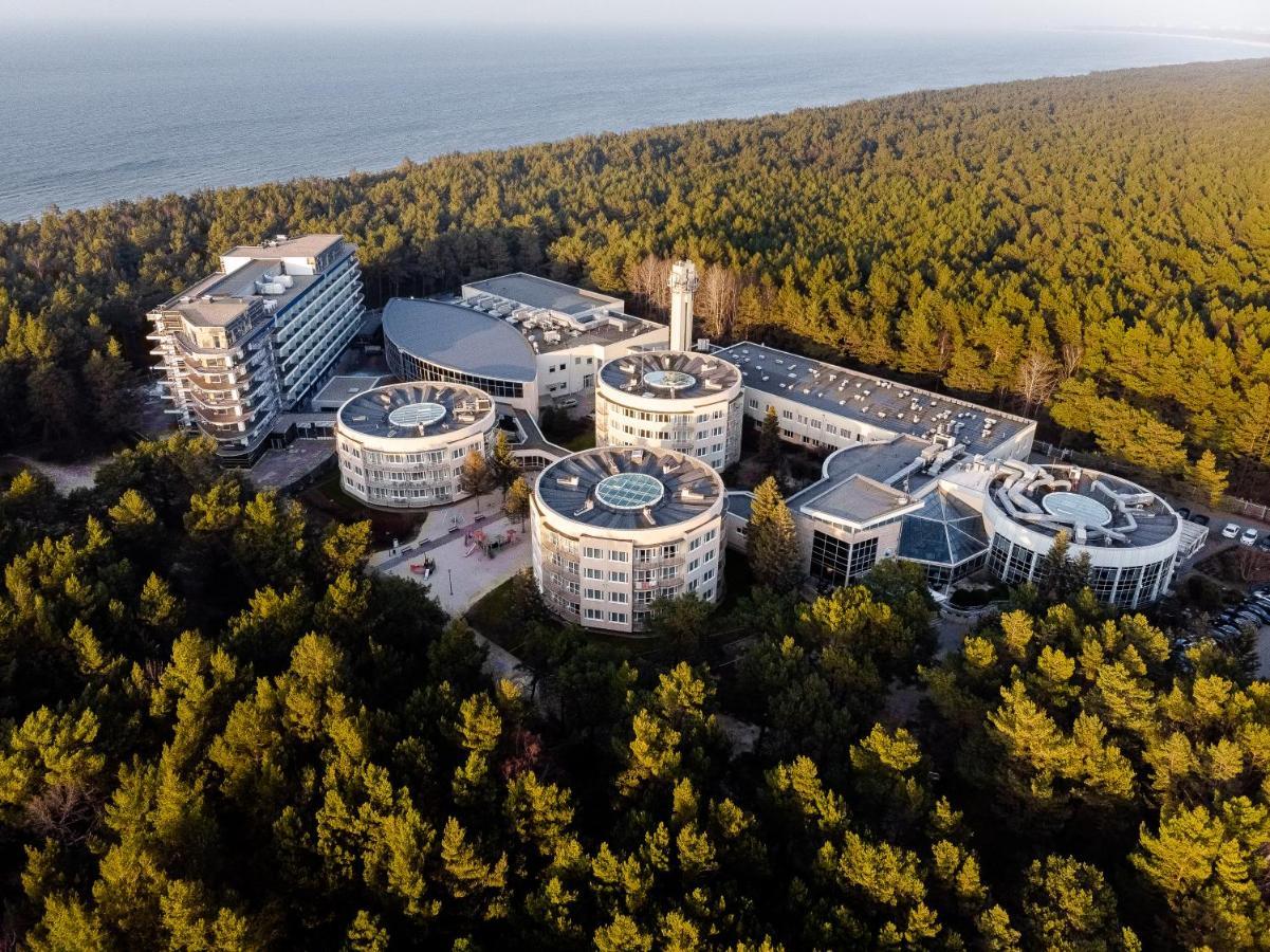 Hotel Senator Dźwirzyno Exteriér fotografie