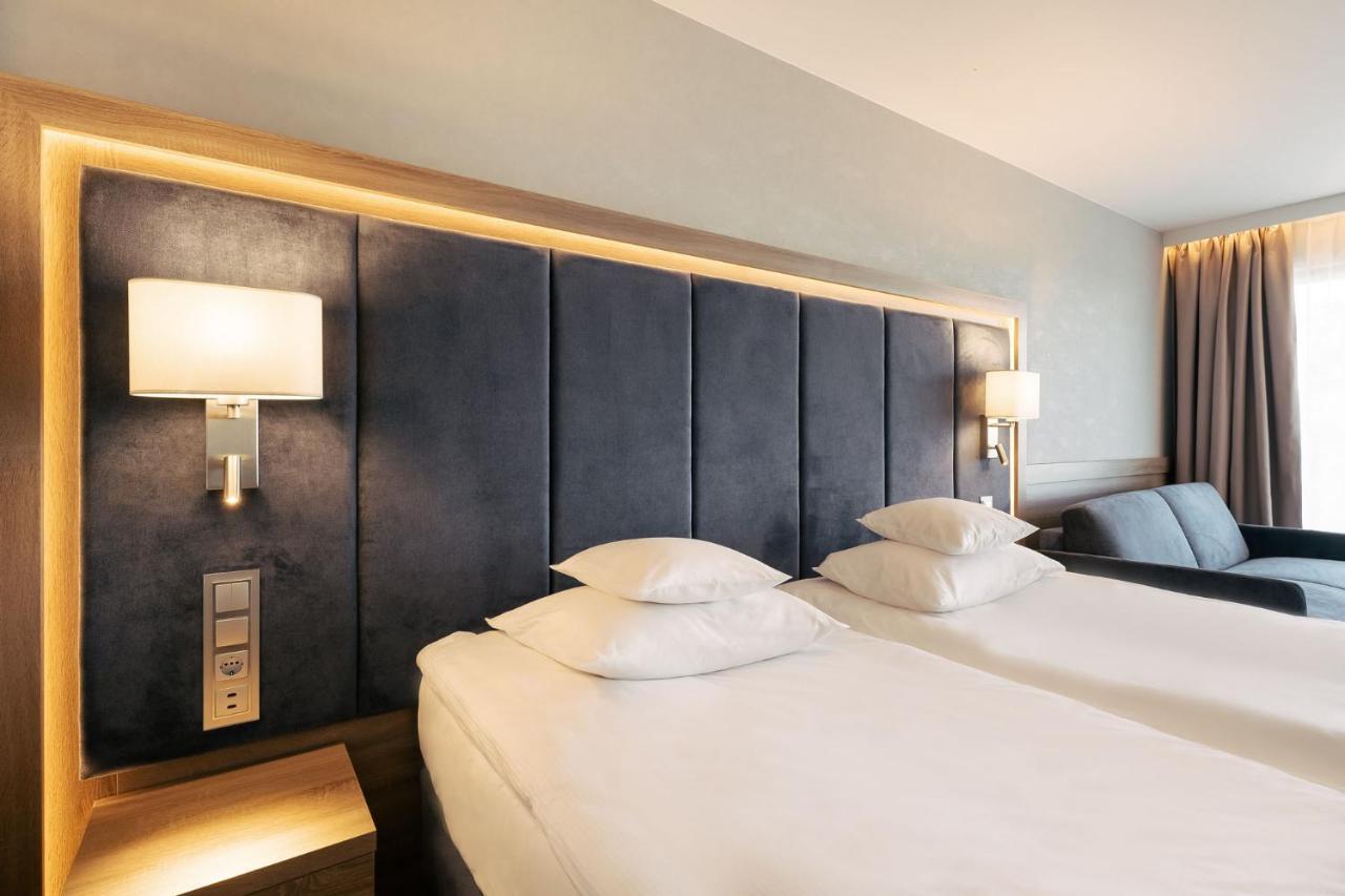 Hotel Senator Dźwirzyno Exteriér fotografie